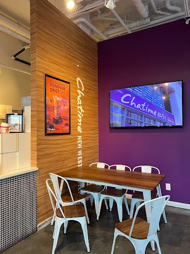 51 6th St, New Westminster, BC V3L 0J2