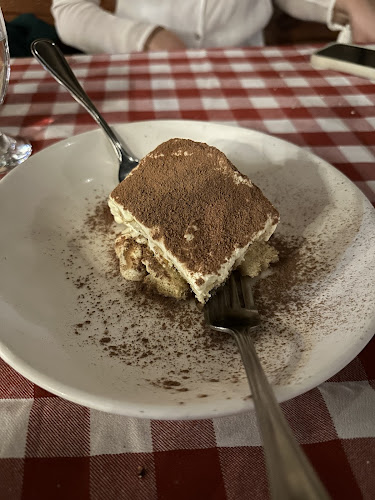 38 Wellington St E, Toronto, ON M5E 1C7