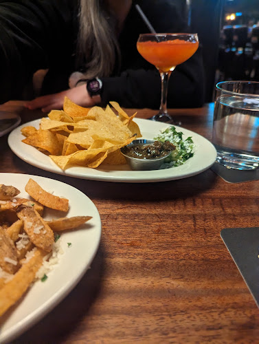 Opinii despre Browns Socialhouse Waterloo în Waterloo - Hospitality and gastronomy