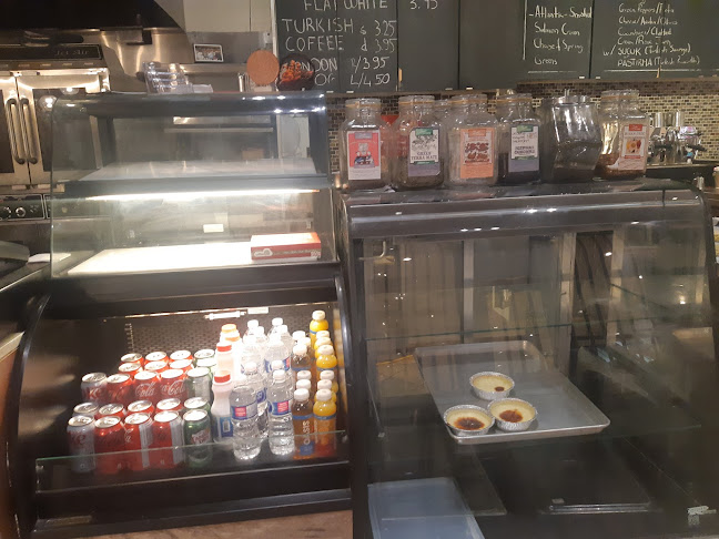 595 Bay St., Toronto, ON M5G 2R3