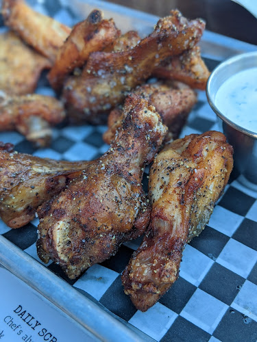 Smoke and Bones BBQ - North Vancouver