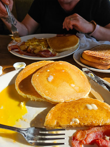 2550 Duplicate Hurontario St, Mississauga, ON L5B 4A2