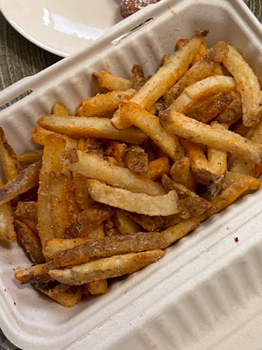 11010 51 Ave NW, Edmonton, AB T6H 0L4