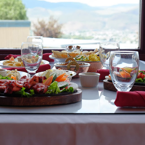 Koh-I-Noor Indian Restaurant - Kamloops
