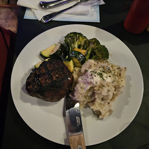 The Noshery Steakhouse - Hospitality and gastronomy