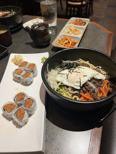 Opinii despre Sakai Japanese And Korean Restaurant în Burlington - Hospitality and gastronomy