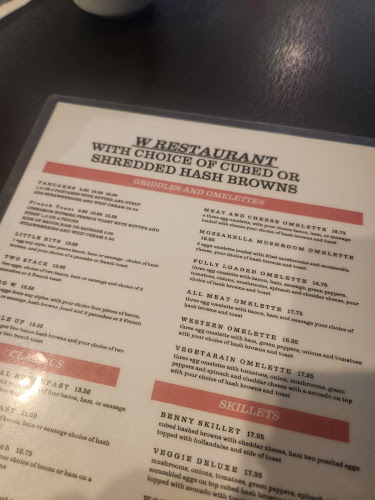 W Breakfast & Lunch - Hospitality and gastronomy