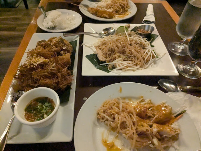 Opinii despre Patsara Thai în New Westminster - Hospitality and gastronomy