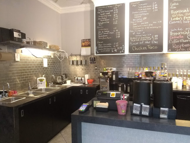 Daily Planet Cafe The