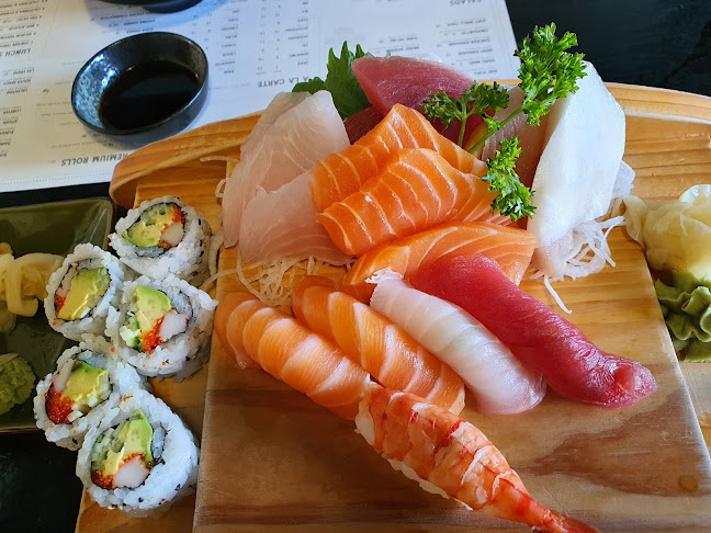 1671 Carling Ave, Ottawa, ON K2A 0Y2