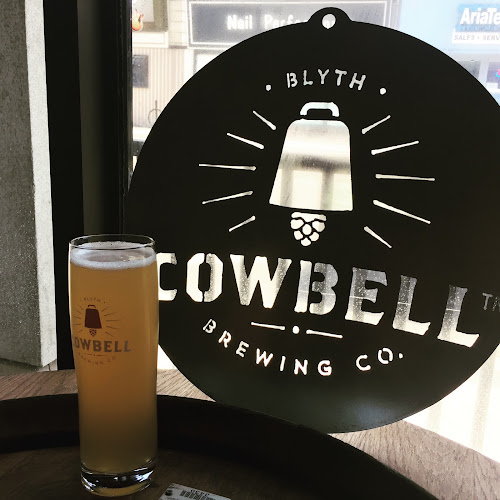 The Aging Oak - Cambridge