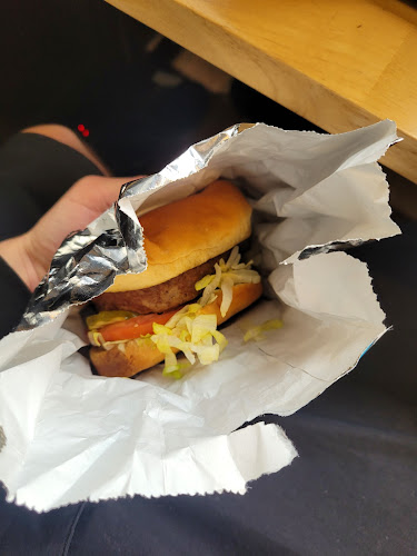 Opinii despre Pigot's Burger Club în Vancouver - Hospitality and gastronomy