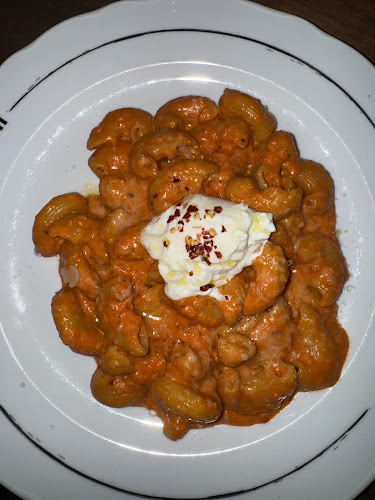 Pizzeria Moretti Toronto - Hospitality and gastronomy