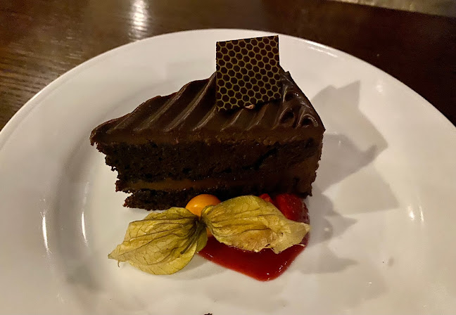 Harold's Kitchen & Bar - Richmond