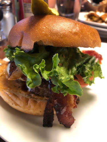 Spot On Kitchen & Bar - Hospitality and gastronomy