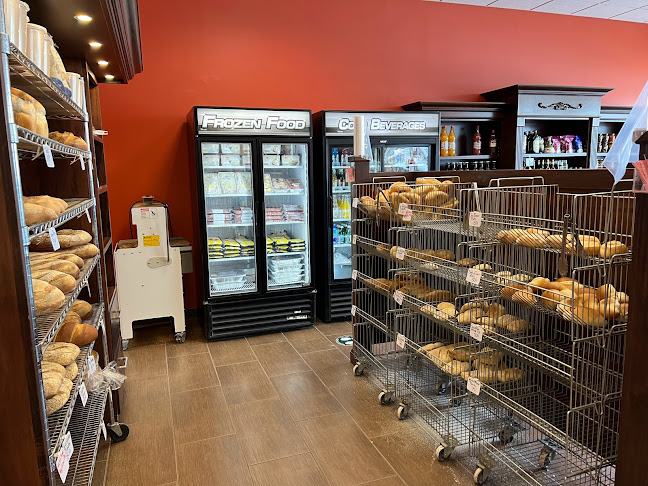 Comentarii opinii despre Lago Italian Bakery Inc