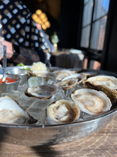 417 Elizabeth St, Burlington, ON L7R 2L8