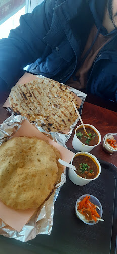 Maharaja Cakes Sweets and Eats l 100% pure vegetarian indian punjabi restaurant - Markham