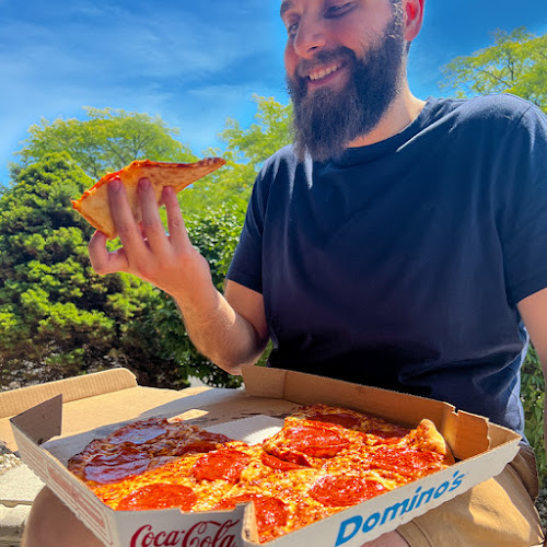 Comentarii opinii despre Domino's Pizza