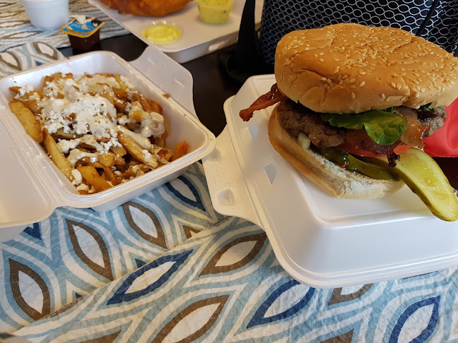 294 Queen St, Acton, ON L7J 1P9