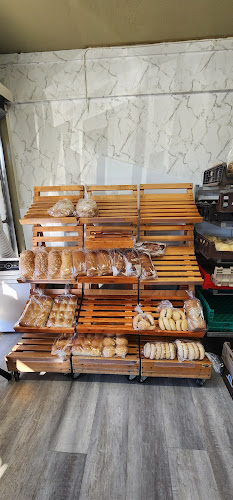 Love Sugar & Dough - Calgary