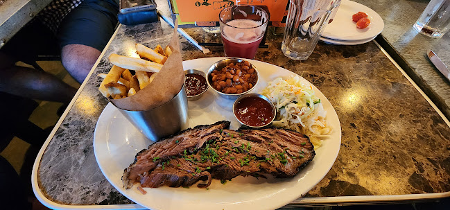 Beertown Public House Barrie - Barrie