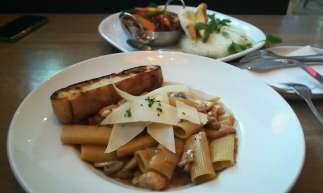 70 University Ave, Toronto, ON M5J 2M4