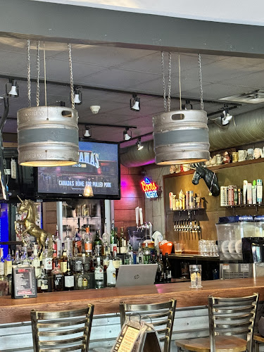 223 8 Ave SW, Calgary, AB T2P 1B5