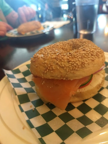 Comentarii opinii despre The Battery Cafe