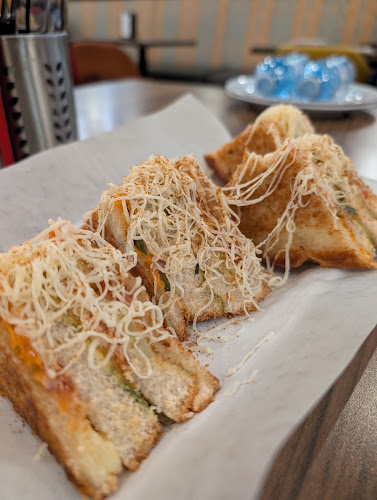 Honest Restaurant Brampton