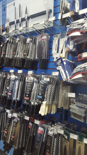 Comentarii opinii despre A Plus Restaurant Equipment & Supplies