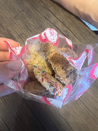 41 Broadway Blvd #6, Sherwood Park, AB T8H 2C1