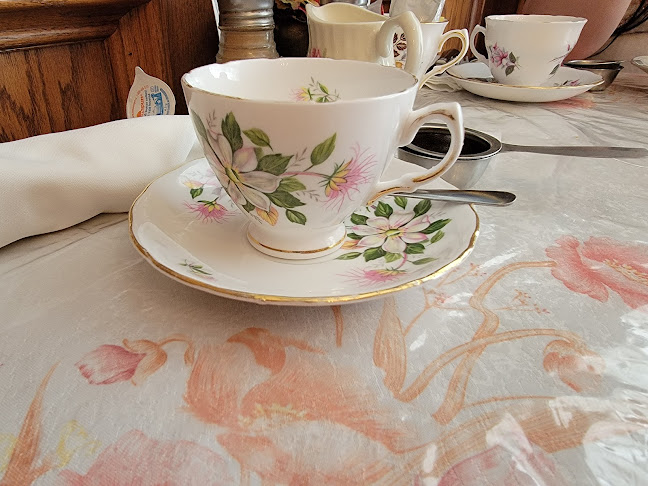 5689 Main St, Niagara Falls, ON L2G 5Z3