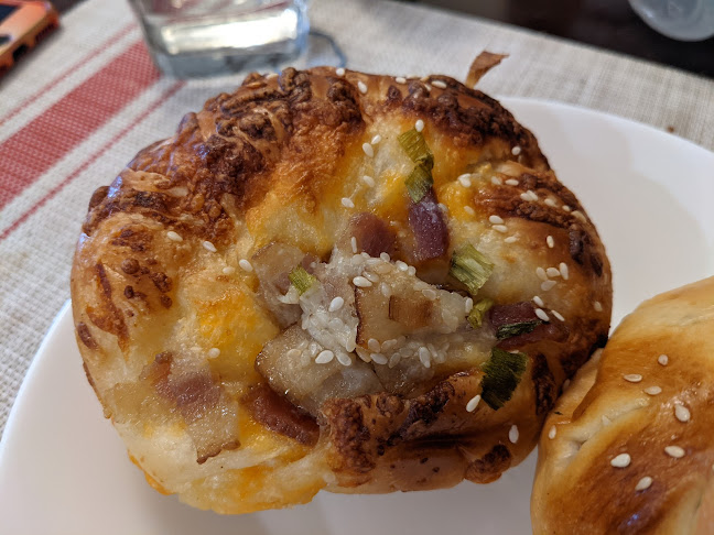 Sunnie Bakery - Hospitality and gastronomy