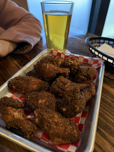 Opinii despre Weaselhead Bar & Grill în Calgary - Hospitality and gastronomy