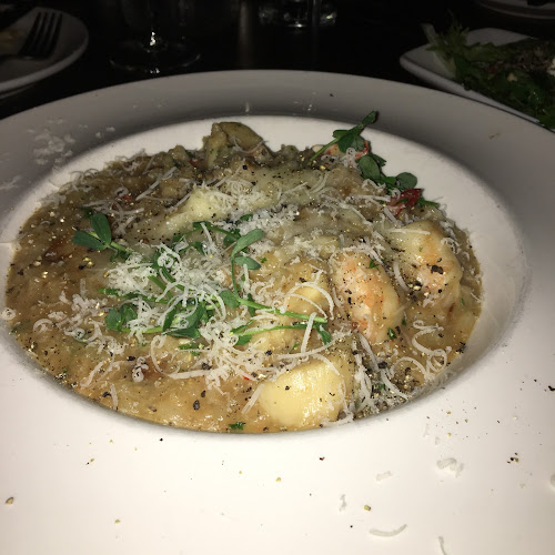 100 Regent St, Fredericton, NB E3B 3W4