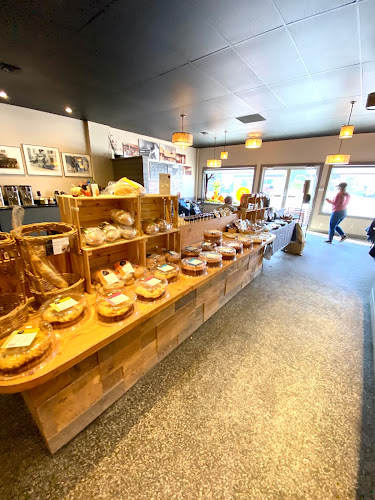 1305 7th Ave, Invermere, BC V0A 1K4