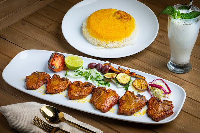 SADRA PERSIAN GRILL HOUSEرستوران صدراونكوور - North Vancouver