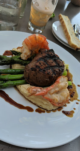 425 King St N, Waterloo, ON N2J 2Z5