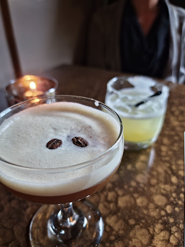 514 17 Ave SW, Calgary, AB T2S 0B1