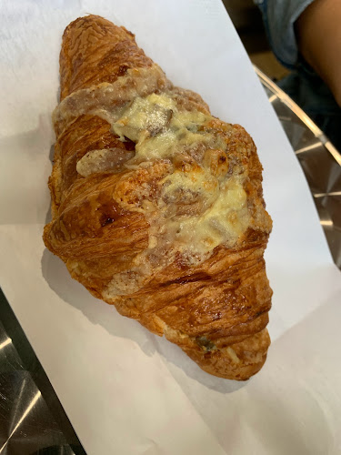 Comentarii opinii despre Charmaine Sweets