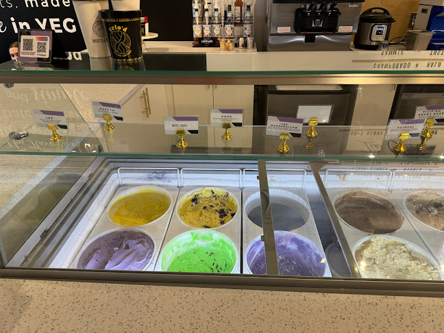 Yelo'd Ice Cream & Bake Shoppe - Edmonton