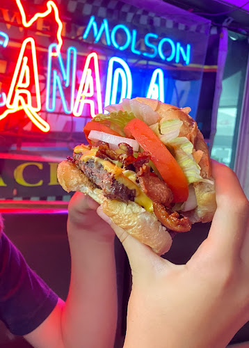 Checkered Flag Bar & Grill - Hamilton