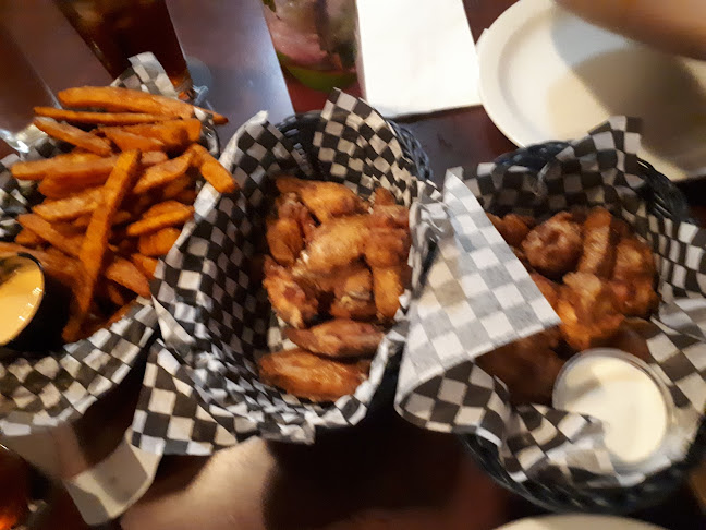 Opinii despre Toad 'n’ Turtle Pubhouse & Grill în Red Deer - Hospitality and gastronomy