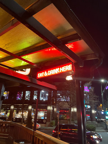 999 Marine Dr, North Vancouver, BC V7P 1S4