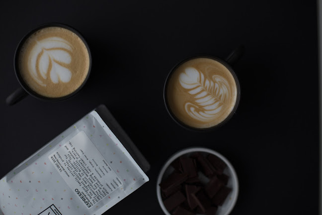 Opinii despre Lighthouse Mission Cafe în Calgary - Hospitality and gastronomy