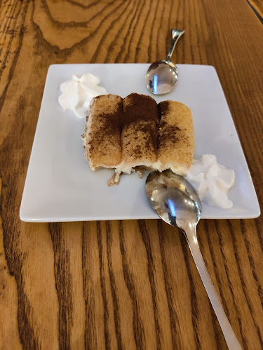 320 King St W, Kitchener, ON N2G 1B7