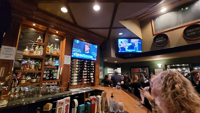 301 Cook St, Victoria, BC V8V 3X3