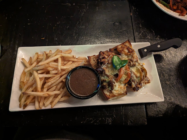 215 Winnipeg St, Penticton, BC V2A 5M2