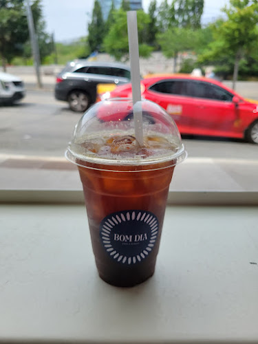 1205 Queen St W #3, Toronto, ON M6K 0B9